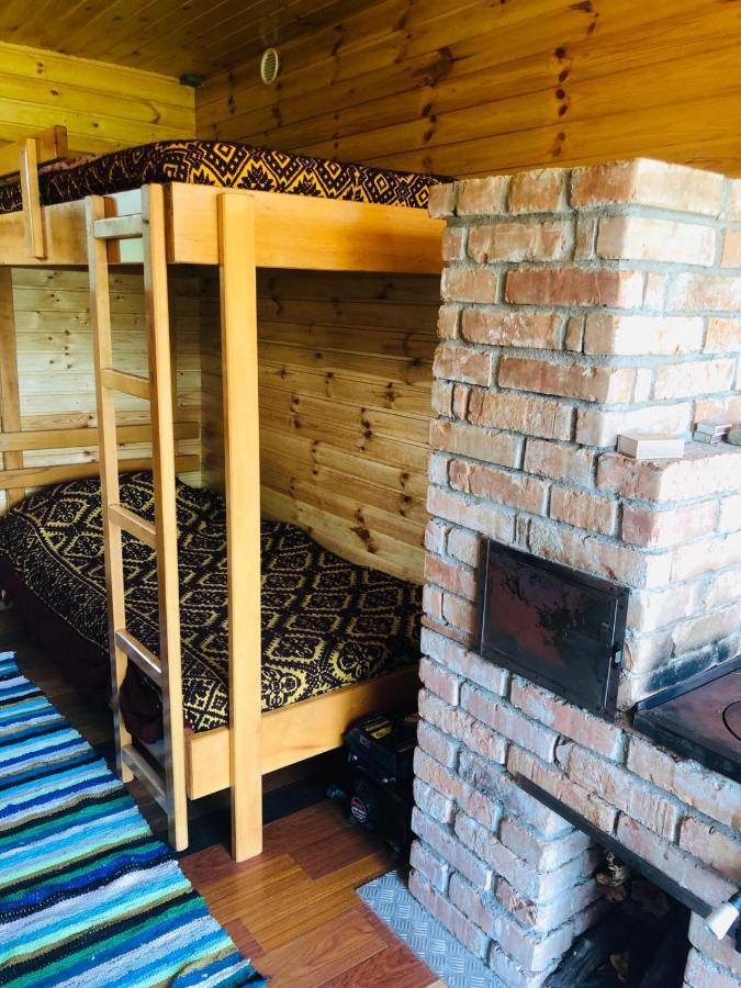Отель La Container Куртя-де-Арджеш Экстерьер фото
